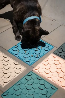 FuzzYard Life Hide & Treat Mat - Slate Grey